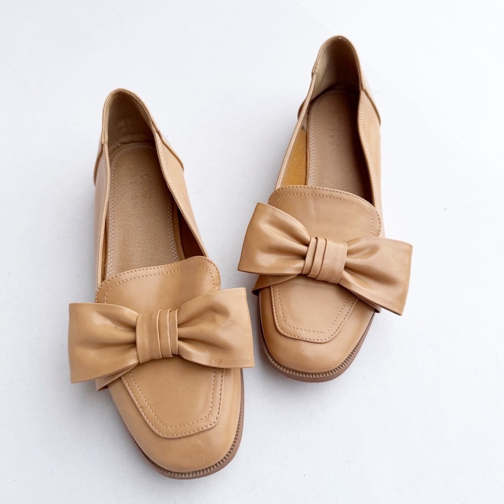 ASOS DESIGN Mentor bow loafers flats shoes in tan slip on bows size 8